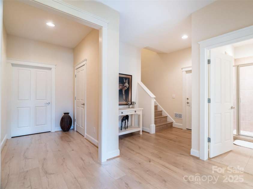 46 Orvis Stone Circle, Biltmore Lake, NC 28715.  MLS# CAR4232944, YatesRealty ID 2596. 