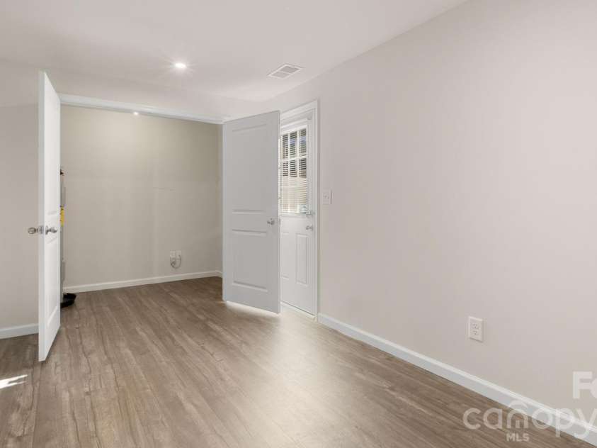 825 Renee Avenue, Fort Mill, SC 29715.  MLS# CAR4337457, YatesRealty ID 2596. 