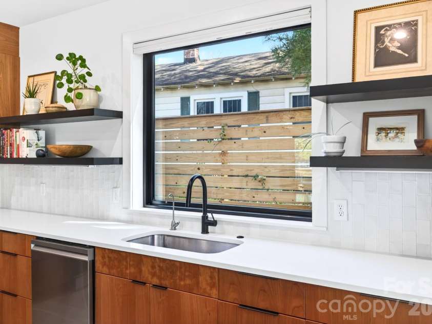 39 Boyd Avenue, Asheville, NC 28806.  MLS# CAR4372521, YatesRealty ID 25960. Large Window Over Sink