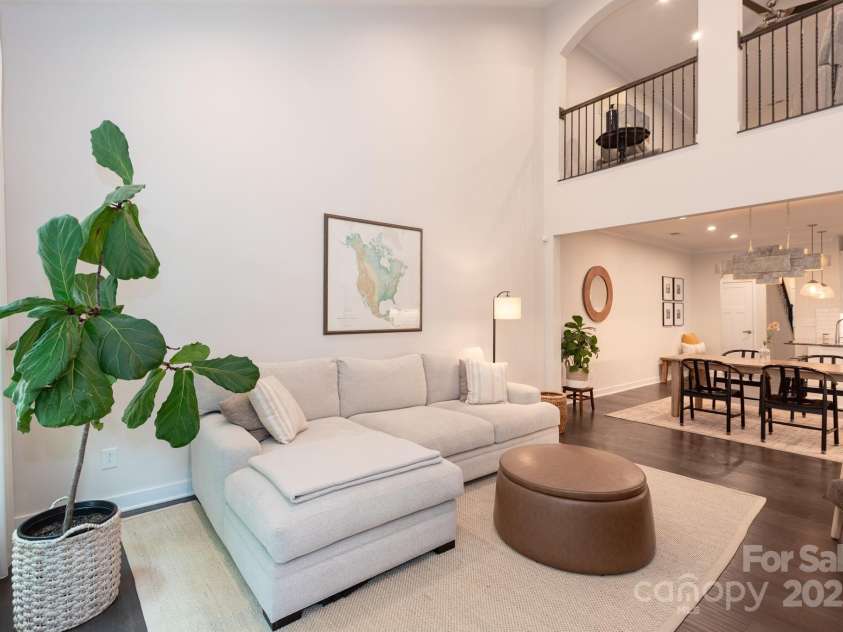 5907 Barrowlands Court, Charlotte, NC 28210.  MLS# CAR4278251, YatesRealty ID 25961. 