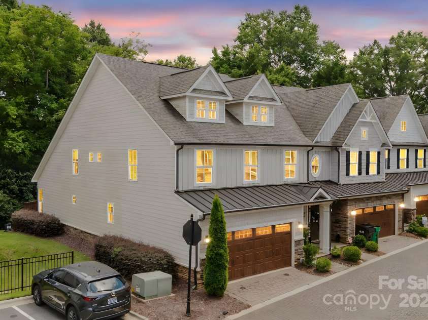 5907 Barrowlands Court, Charlotte, NC 28210.  MLS# CAR4278251, YatesRealty ID 25961. 