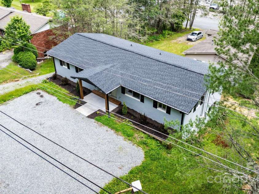 1175 Bamboo Road, Boone, NC 28607.  MLS# CAR4271412, YatesRealty ID 25962. 