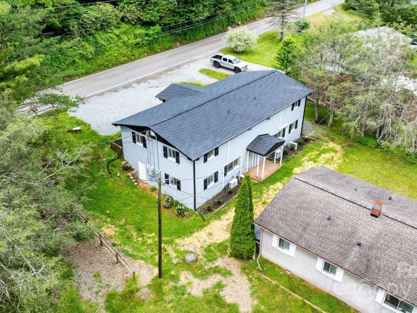 1175 Bamboo Road, Boone, NC 28607.  MLS# CAR4271412, YatesRealty ID 25962. 