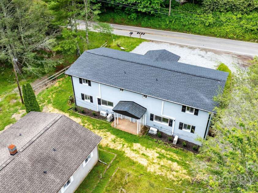 1175 Bamboo Road, Boone, NC 28607.  MLS# CAR4271412, YatesRealty ID 25962. 