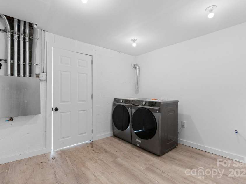 1175 Bamboo Road, Boone, NC 28607.  MLS# CAR4271412, YatesRealty ID 25962. Laundry Room/ Common Area