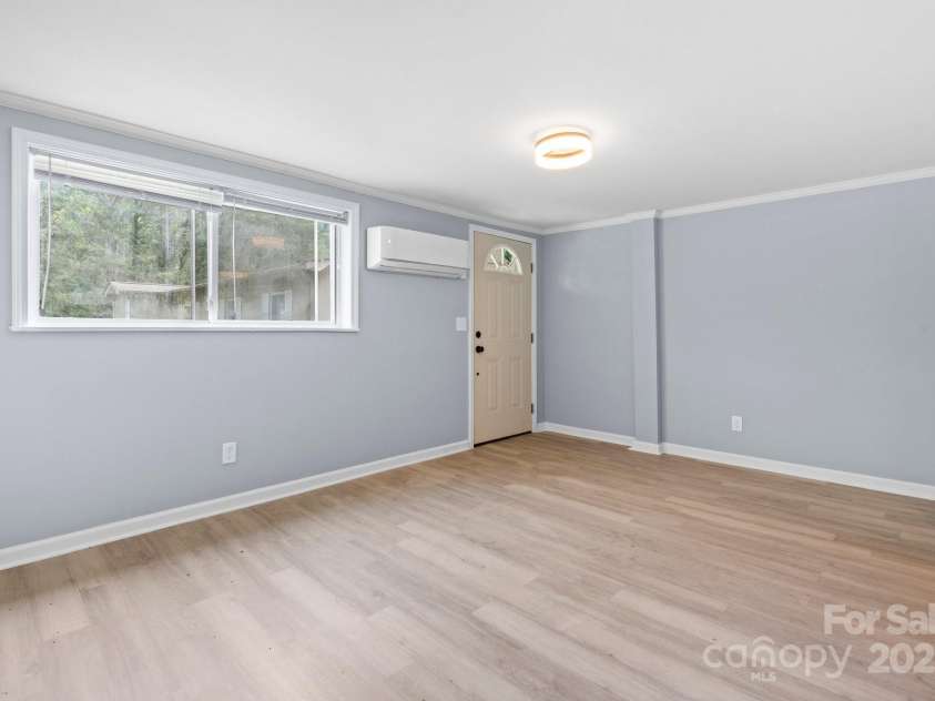 1175 Bamboo Road, Boone, NC 28607.  MLS# CAR4271412, YatesRealty ID 25962. Unit 3