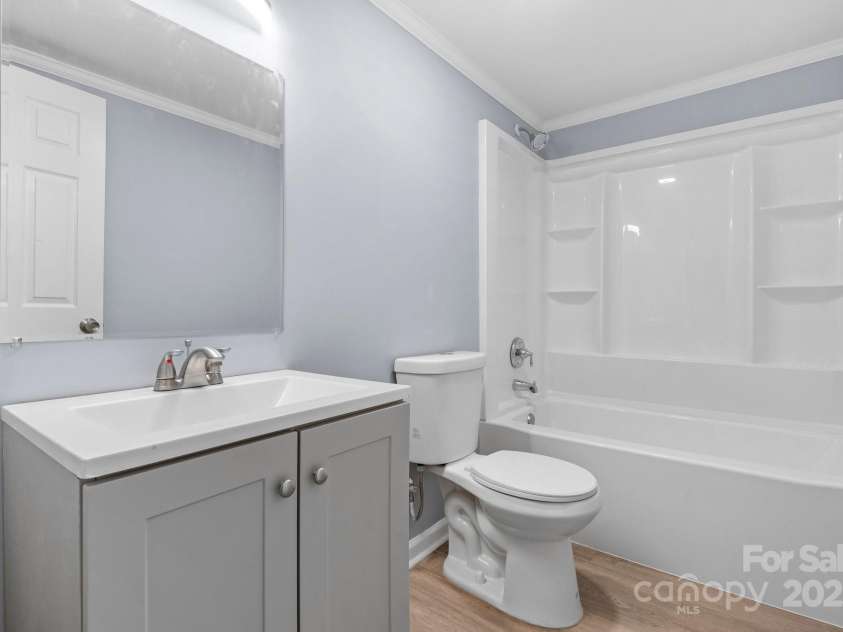 1175 Bamboo Road, Boone, NC 28607.  MLS# CAR4271412, YatesRealty ID 25962. Unit 3