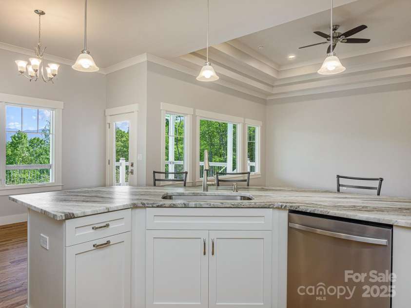 62 Sharp Road, Black Mountain, NC 28711.  MLS# CAR4277339, YatesRealty ID 25964. 