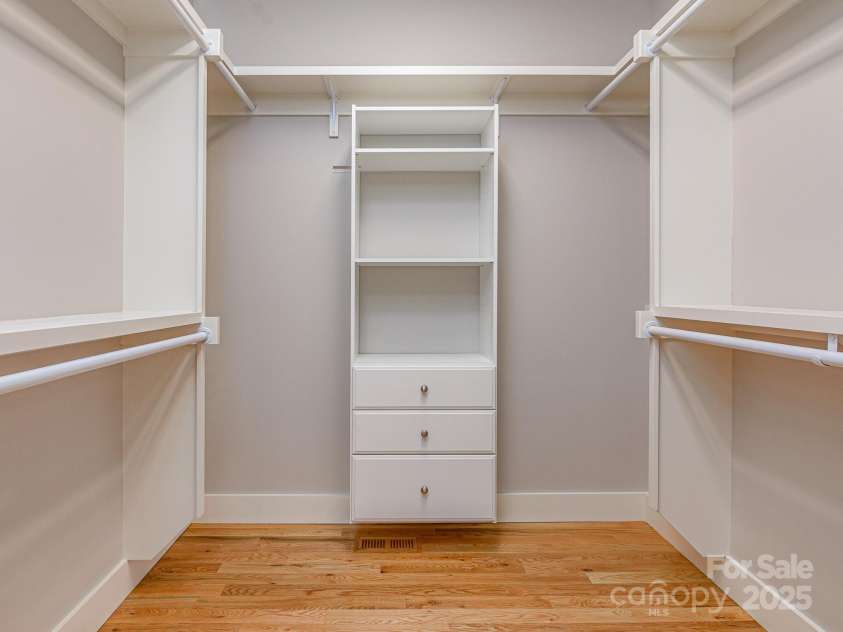 62 Sharp Road, Black Mountain, NC 28711.  MLS# CAR4277339, YatesRealty ID 25964. 