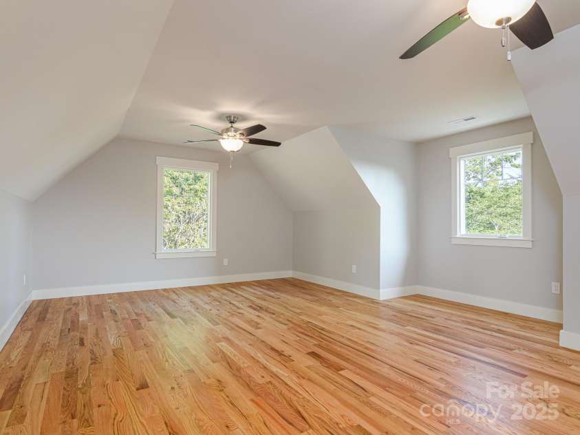 62 Sharp Road, Black Mountain, NC 28711.  MLS# CAR4277339, YatesRealty ID 25964. 