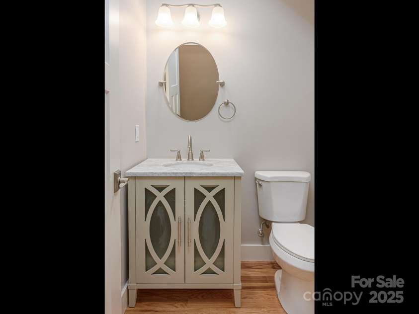 62 Sharp Road, Black Mountain, NC 28711.  MLS# CAR4277339, YatesRealty ID 25964. 