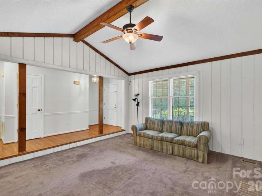 7615 Alexander Road, Charlotte, NC 28270.  MLS# CAR4375335, YatesRealty ID 25964. 