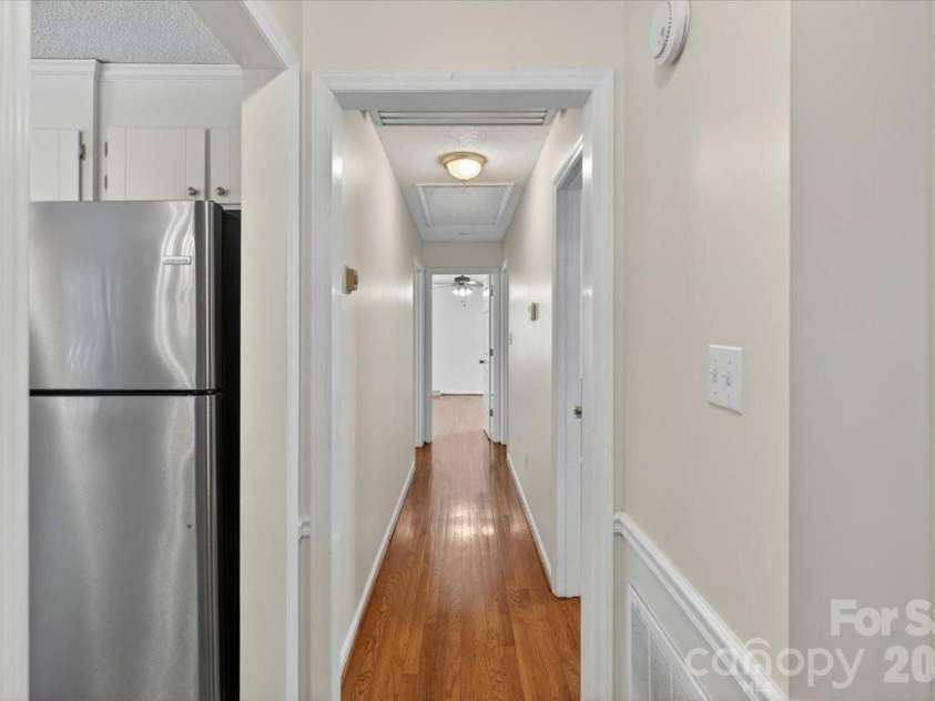 7615 Alexander Road, Charlotte, NC 28270.  MLS# CAR4375335, YatesRealty ID 25964. 