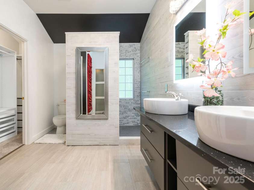 3626 Cole Mill Road, Charlotte, NC 28270.  MLS# CAR4255155, YatesRealty ID 25966. 