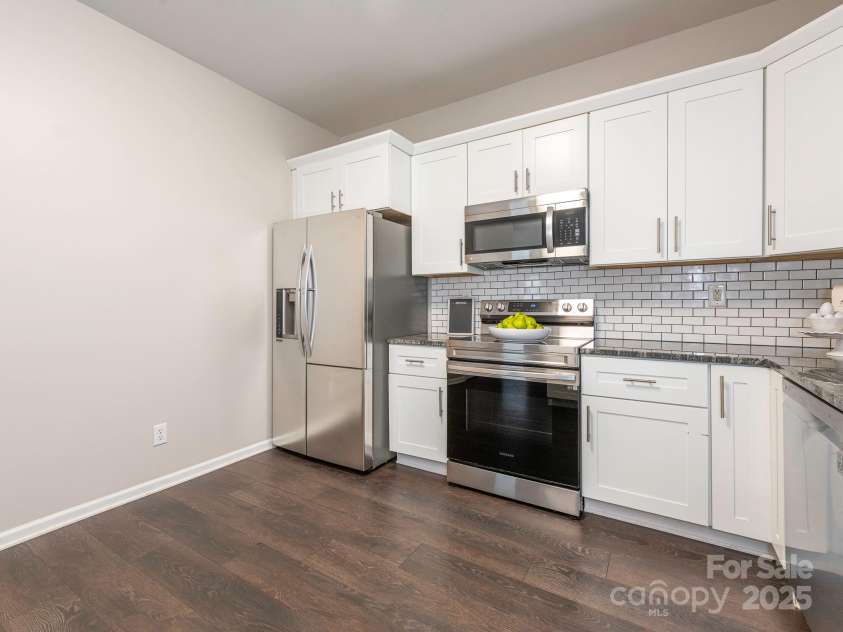 3626 Cole Mill Road, Charlotte, NC 28270.  MLS# CAR4255155, YatesRealty ID 25966. 