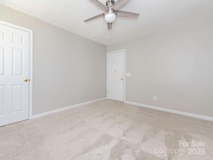3626 Cole Mill Road, Charlotte, NC 28270.  MLS# CAR4255155, YatesRealty ID 25966. 