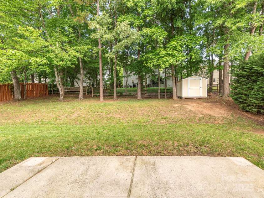 3626 Cole Mill Road, Charlotte, NC 28270.  MLS# CAR4255155, YatesRealty ID 25966. 