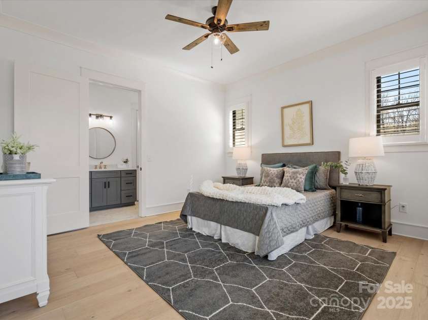 9614 Beatties Ford Road, Huntersville, NC 28078.  MLS# CAR4230997, YatesRealty ID 25968. 