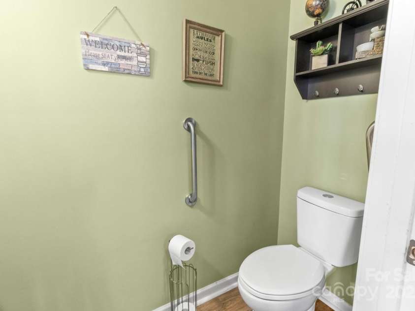 1436 Astoria Lane, Concord, NC 28027.  MLS# CAR4235261, YatesRealty ID 2597. Half Bathroom