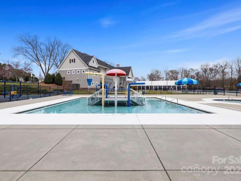 1436 Astoria Lane, Concord, NC 28027.  MLS# CAR4235261, YatesRealty ID 2597. Splashpad