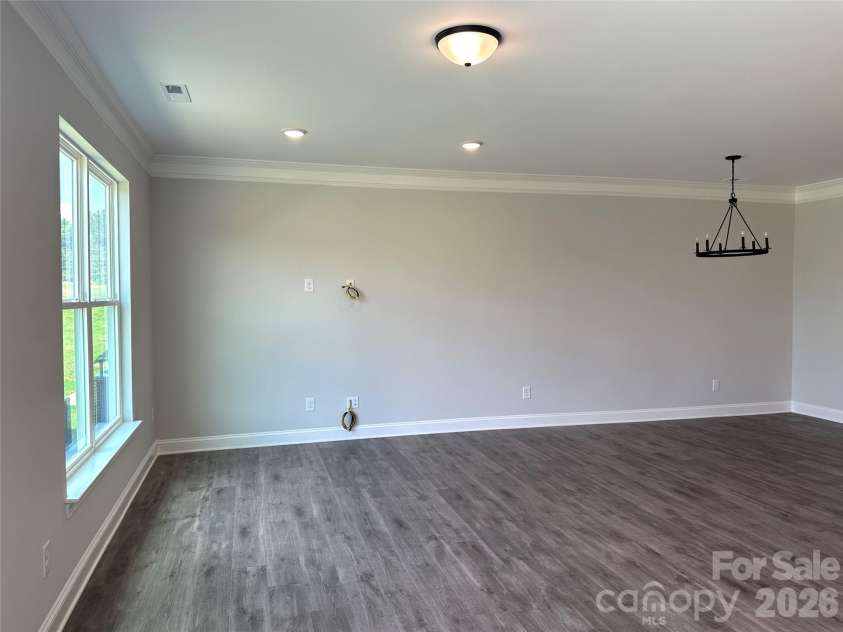 110 Pointer Trail, Troutman, NC 28166.  MLS# CAR4384717, YatesRealty ID 25970. Family Room