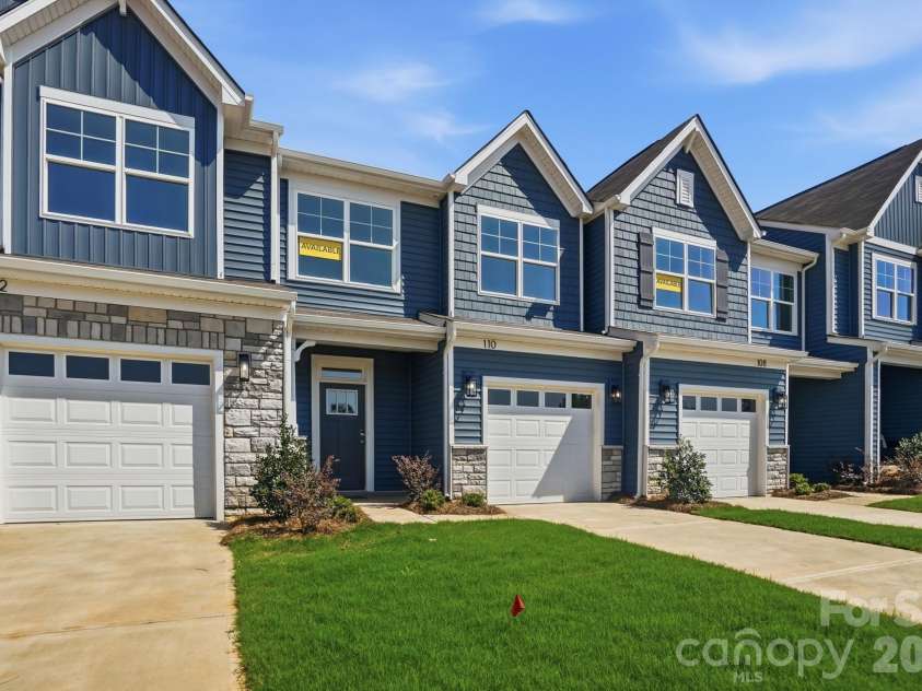 110 Pointer Trail, Troutman, NC 28166.  MLS# CAR4384717, YatesRealty ID 25970. Homesite 4 features an Ashland E floorplan