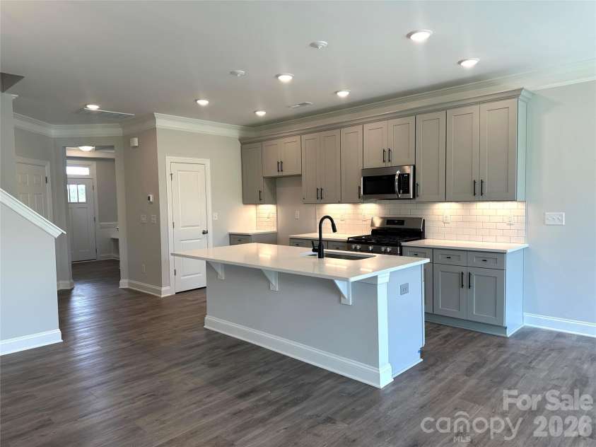 110 Pointer Trail, Troutman, NC 28166.  MLS# CAR4384717, YatesRealty ID 25970. Kitchen
