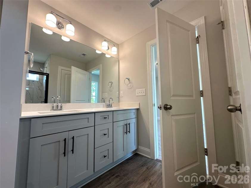 110 Pointer Trail, Troutman, NC 28166.  MLS# CAR4384717, YatesRealty ID 25970. Primary Bathroom