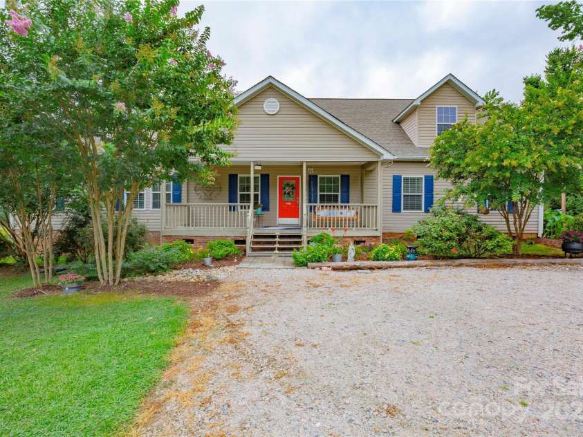 1191 Saluda Road, Chester, SC 29706.  MLS# CAR4274740, YatesRealty ID 25970. 