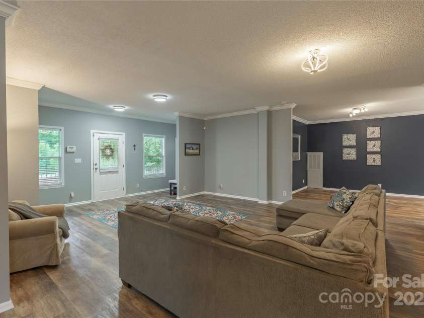 1191 Saluda Road, Chester, SC 29706.  MLS# CAR4274740, YatesRealty ID 25970. 