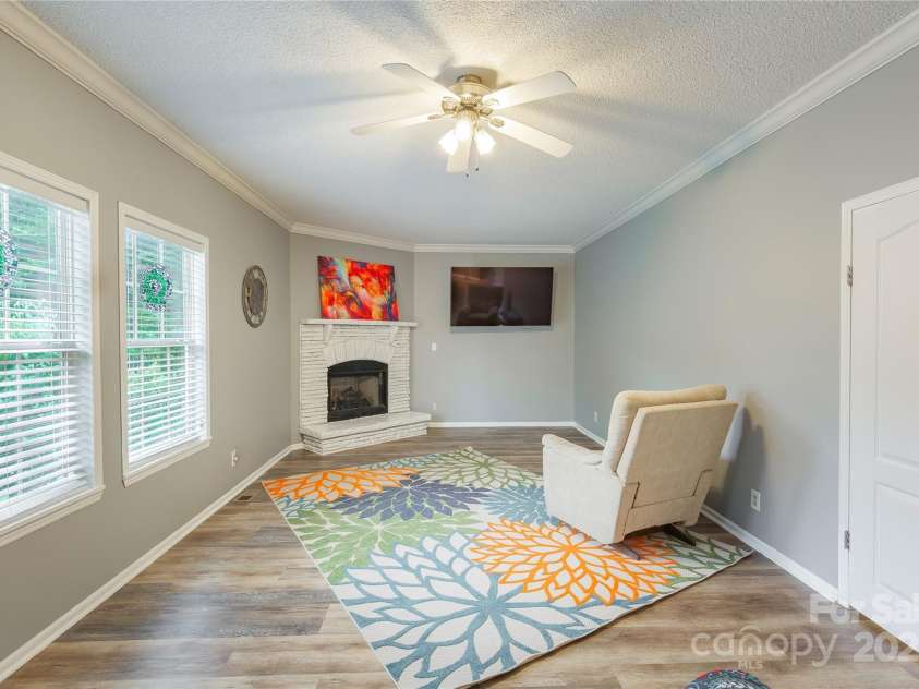 1191 Saluda Road, Chester, SC 29706.  MLS# CAR4274740, YatesRealty ID 25970. 