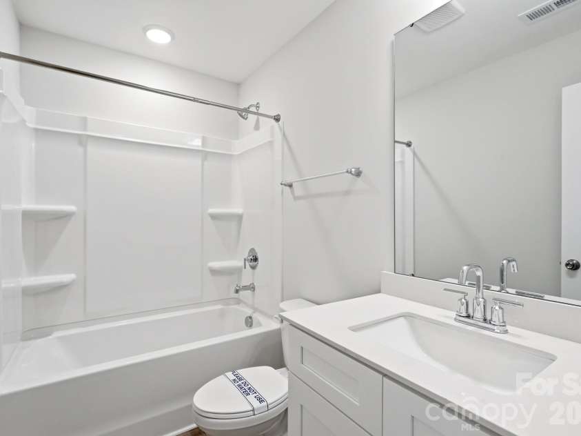112 Pointer Trail, Troutman, NC 28166.  MLS# CAR4382616, YatesRealty ID 25971. Bath 2