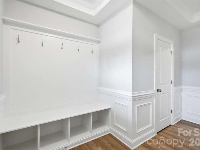 112 Pointer Trail, Troutman, NC 28166.  MLS# CAR4382616, YatesRealty ID 25971. Entryway with Drop Zone
