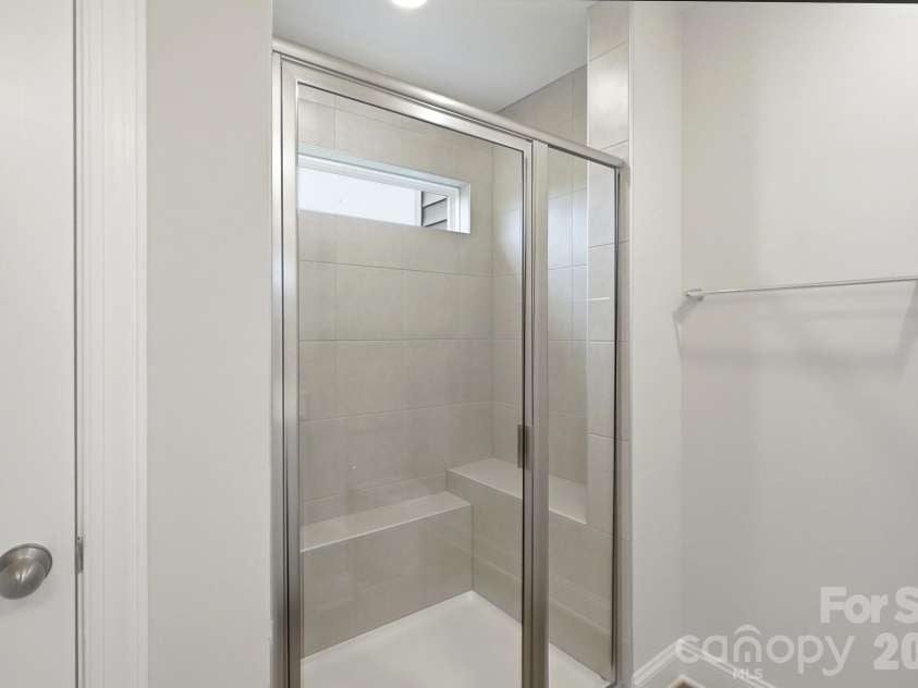 112 Pointer Trail, Troutman, NC 28166.  MLS# CAR4382616, YatesRealty ID 25971. Primary Bathroom