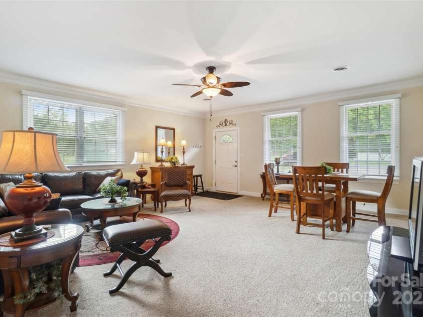1155 Melrose Drive, Rock Hill, SC 29732.  MLS# CAR4265337, YatesRealty ID 25971. 