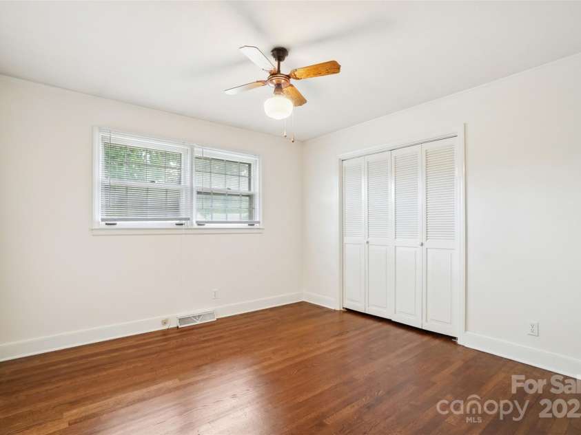 1155 Melrose Drive, Rock Hill, SC 29732.  MLS# CAR4265337, YatesRealty ID 25971. 