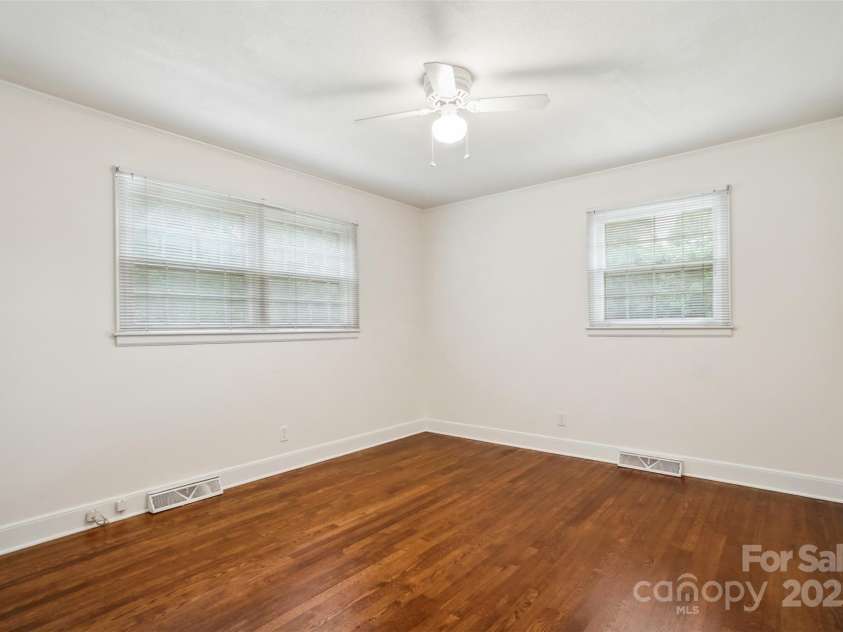 1155 Melrose Drive, Rock Hill, SC 29732.  MLS# CAR4265337, YatesRealty ID 25971. 
