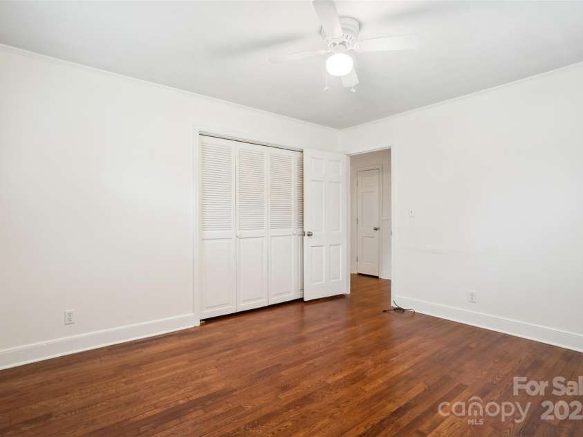 1155 Melrose Drive, Rock Hill, SC 29732.  MLS# CAR4265337, YatesRealty ID 25971. 