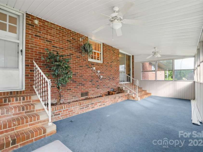 1155 Melrose Drive, Rock Hill, SC 29732.  MLS# CAR4265337, YatesRealty ID 25971. 