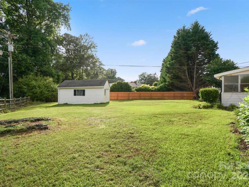 1155 Melrose Drive, Rock Hill, SC 29732.  MLS# CAR4265337, YatesRealty ID 25971. 
