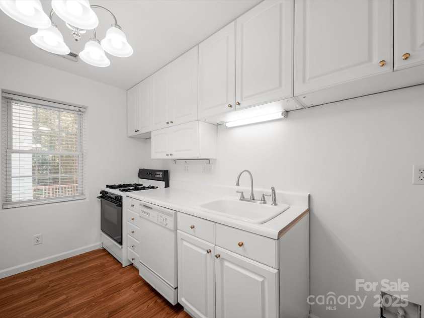 2739 Pine Knoll Court, Gastonia, NC 28054.  MLS# CAR4273795, YatesRealty ID 25972. 2nd living quarters kitchen