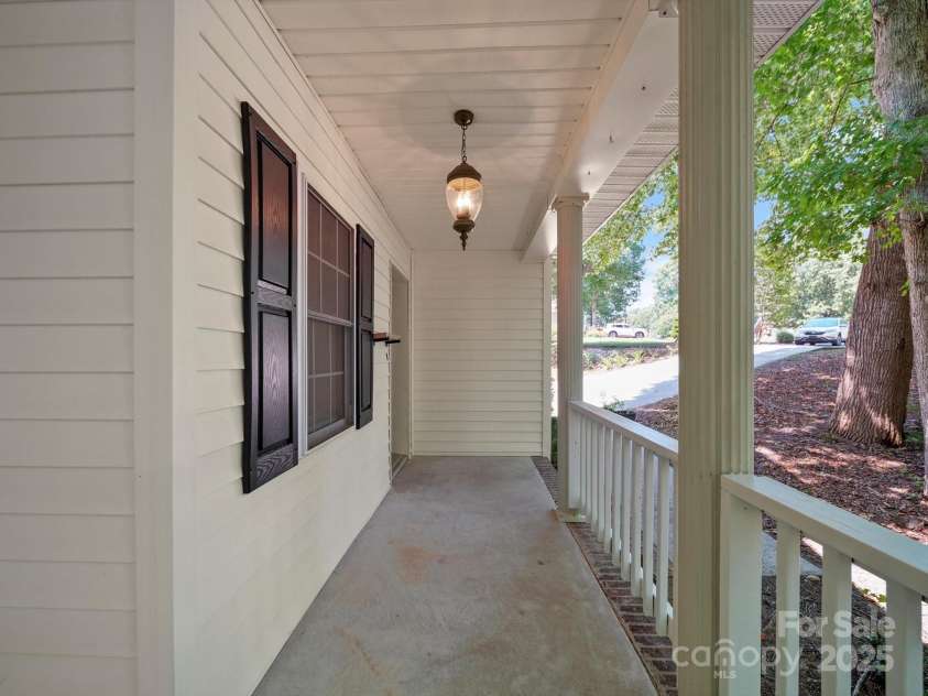 2739 Pine Knoll Court, Gastonia, NC 28054.  MLS# CAR4273795, YatesRealty ID 25972. 