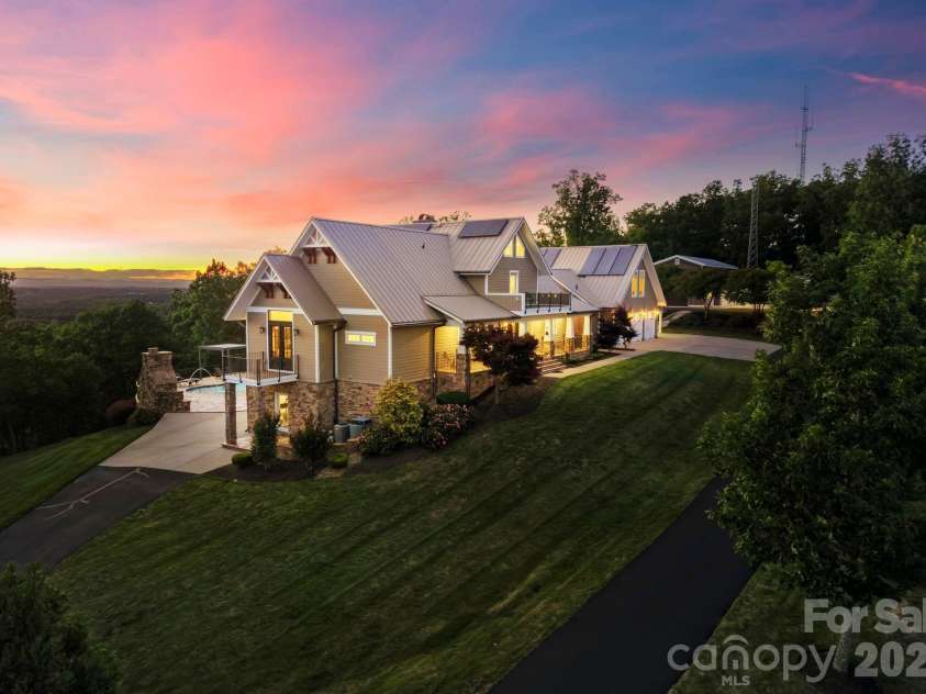 605 Recore Ridge Road, Bessemer City, NC 28016.  MLS# CAR4372476, YatesRealty ID 25973. 