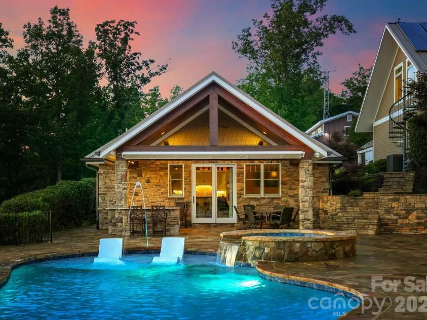 605 Recore Ridge Road, Bessemer City, NC 28016.  MLS# CAR4372476, YatesRealty ID 25973. 