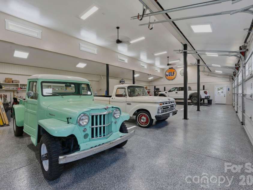 605 Recore Ridge Road, Bessemer City, NC 28016.  MLS# CAR4372476, YatesRealty ID 25973. 