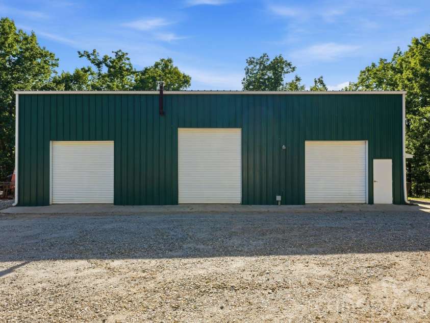 605 Recore Ridge Road, Bessemer City, NC 28016.  MLS# CAR4372476, YatesRealty ID 25973. 