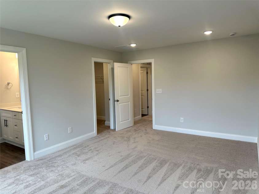 122 Pointer Trail, Troutman, NC 28166.  MLS# CAR4382157, YatesRealty ID 25974. 