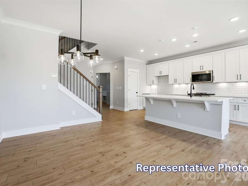 122 Pointer Trail, Troutman, NC 28166.  MLS# CAR4382157, YatesRealty ID 25974. Breakfast Area