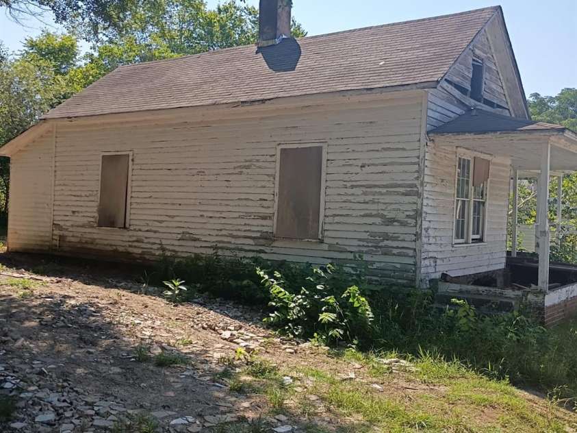 921 Loft Lane, Lancaster, SC 29720.  MLS# CAR4277977, YatesRealty ID 25975. 