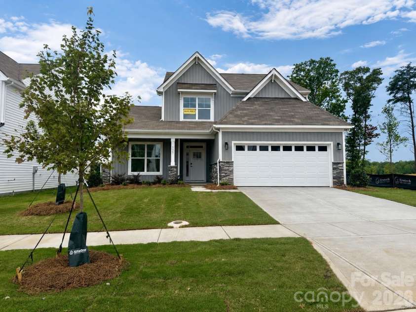 127 Swing Way, Troutman, NC 28166.  MLS# CAR4384265, YatesRealty ID 25977. Homesite 187 features a Raleigh M floorplan